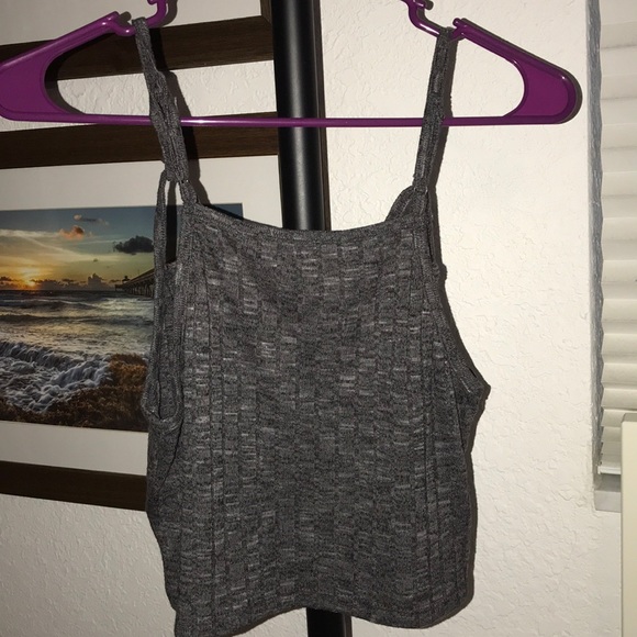 Crop Top - Picture 4 of 4